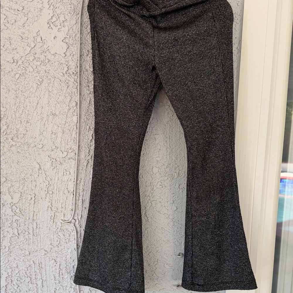 Zara Girls Metallic Charcoal Ribbed Flared Leggings